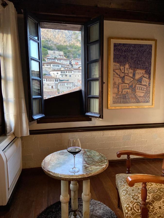 Boutique Hotel Muzaka Берат Экстерьер фото