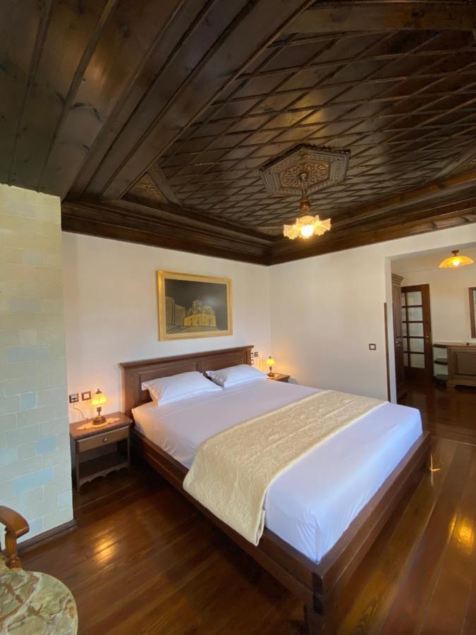 Boutique Hotel Muzaka Берат Экстерьер фото
