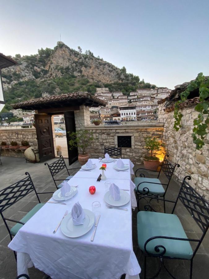 Boutique Hotel Muzaka Берат Экстерьер фото